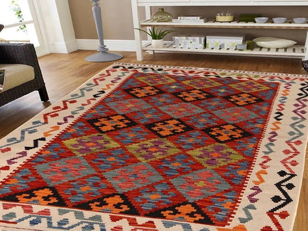 Get to Know is Wallpaper Right for your Home Décor or Not