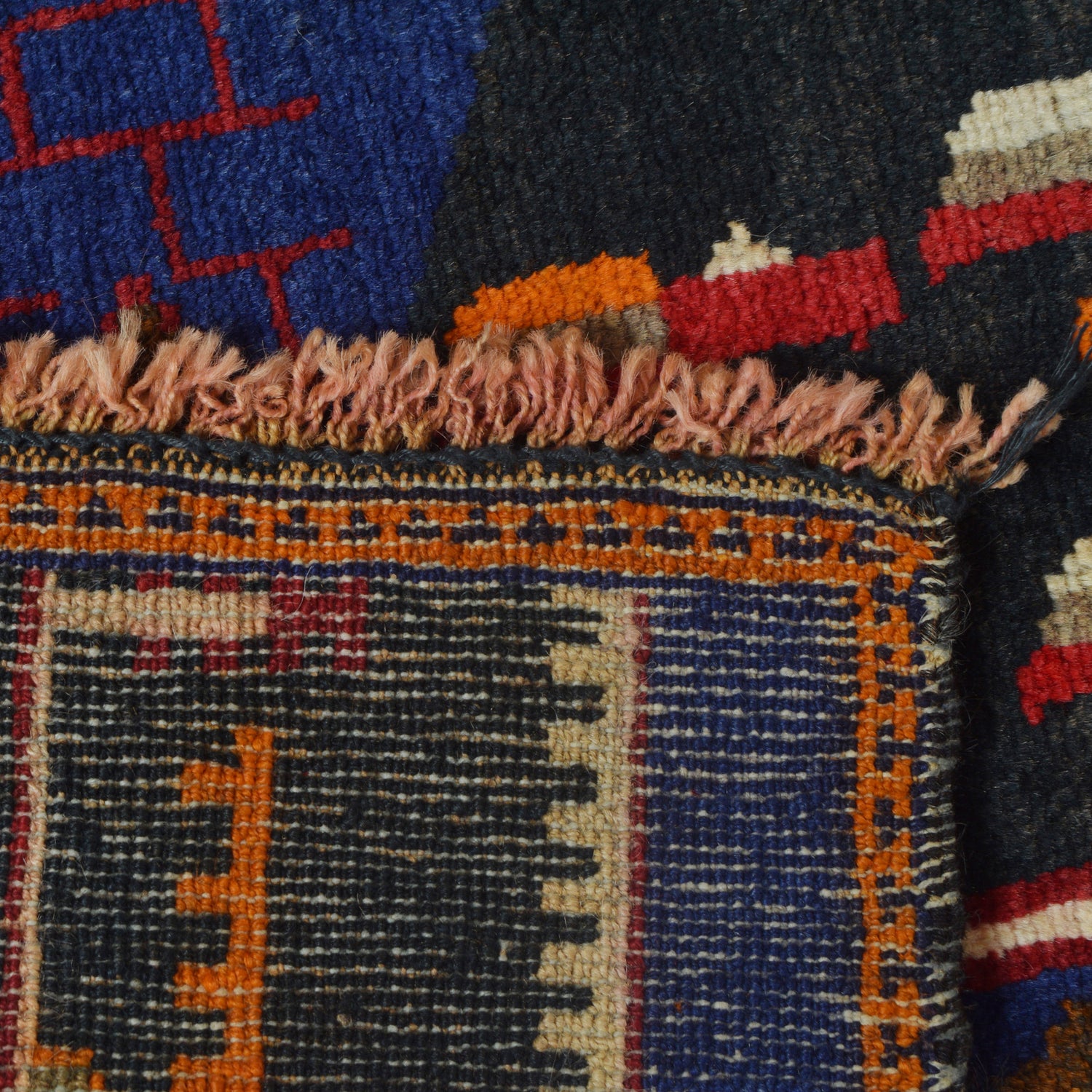 Handmade Pictorial Rug 2' 5" x 3' 1" (ft)- No.3291