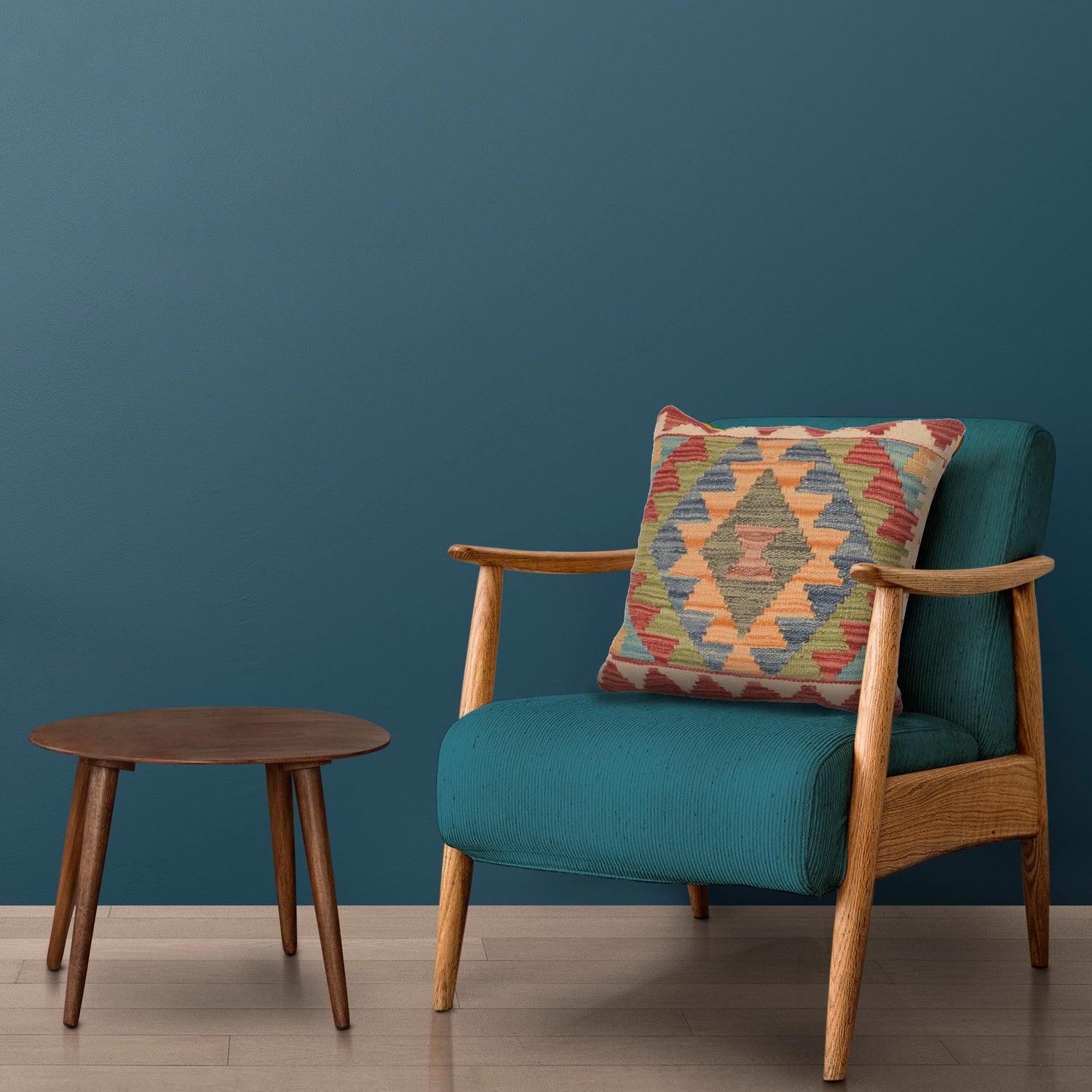 Turkish Style Kelim Cushion 1' 7" x 1' 7" (ft) - No. 34597