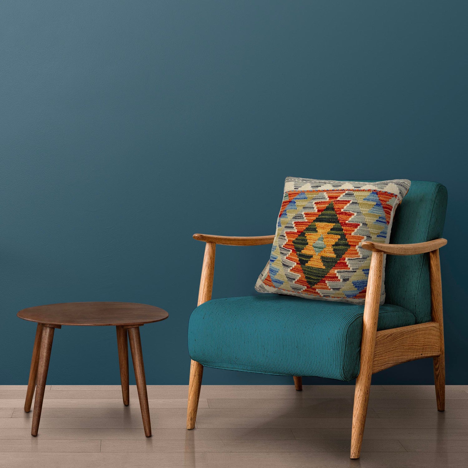 Handmade Kilim Cushion 1' 6" x 1' 6" (ft) - No. 38488