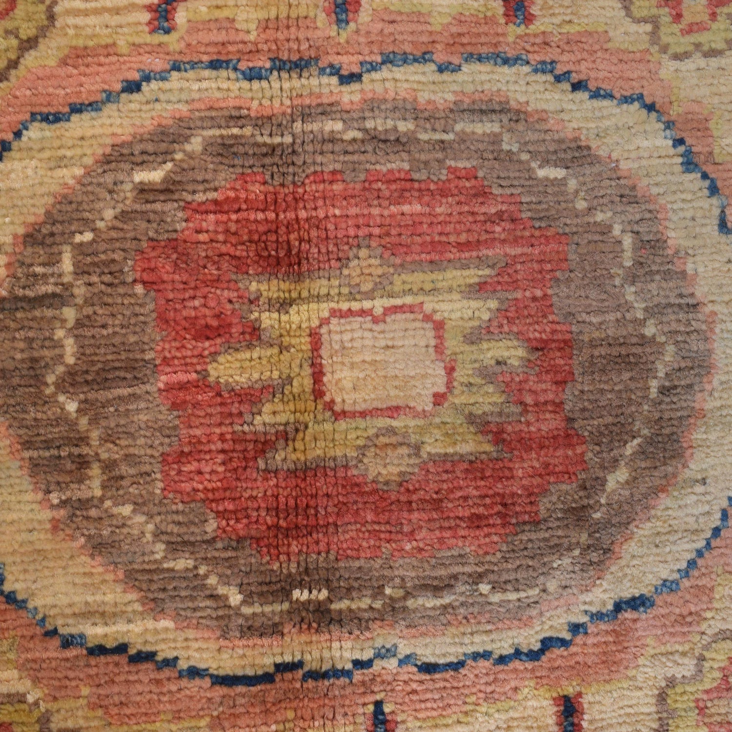 Hand Knotted Persian Design Heriz Rug 3' 10" x 6' 2" (ft) - No. 8957