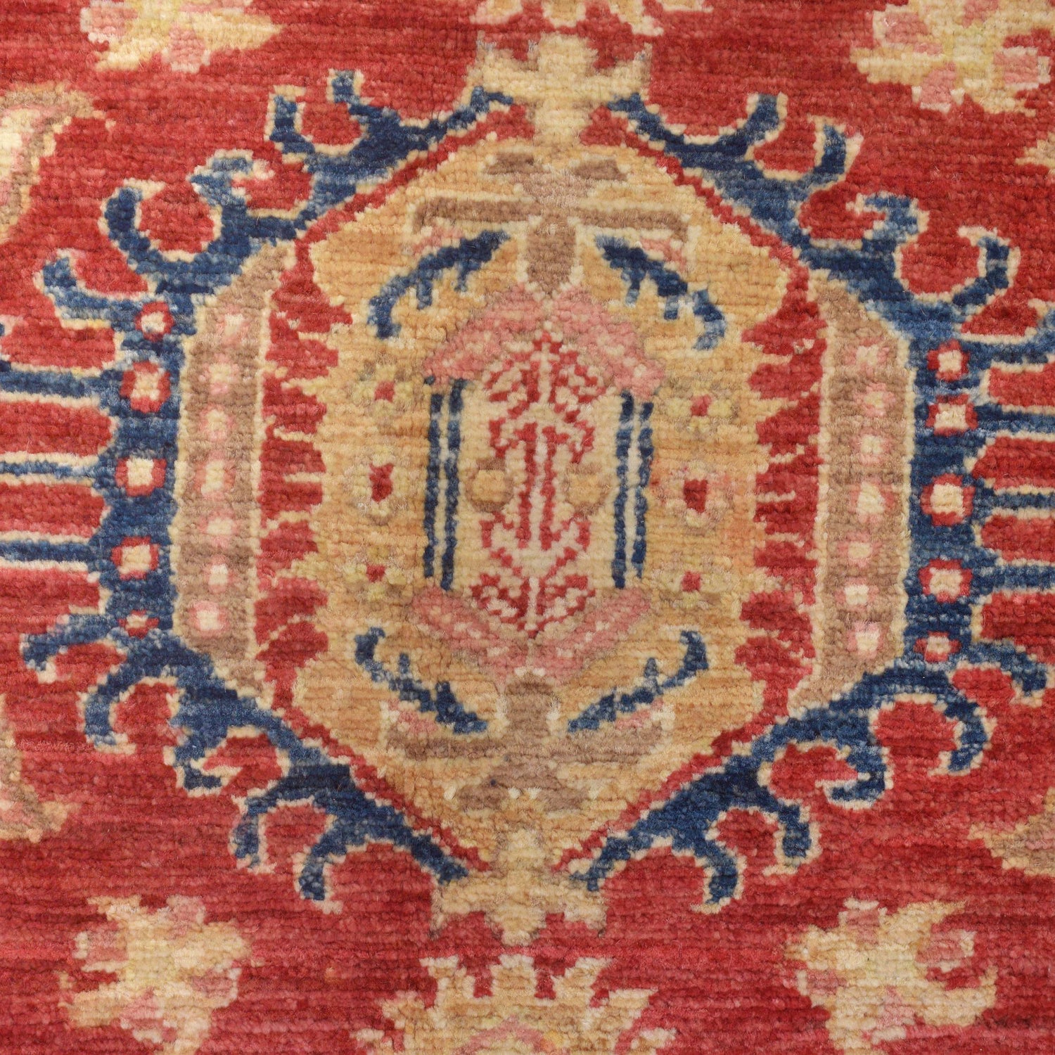 Hand Made Persian Design Heriz Carpet 6' 4" x 8' 1" (ft) - No. 9467