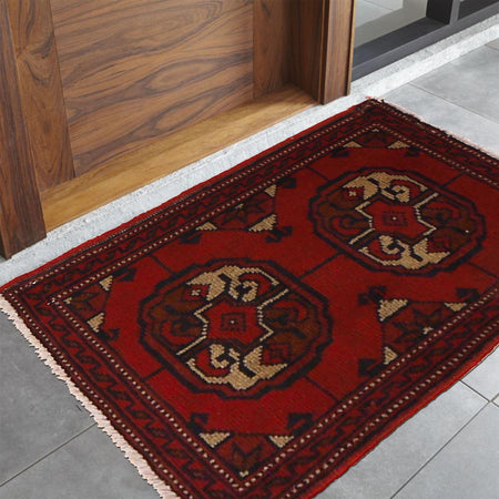 Small Carpet For Doorway 1' 5" x 2' 1" (ft) - No. B30170