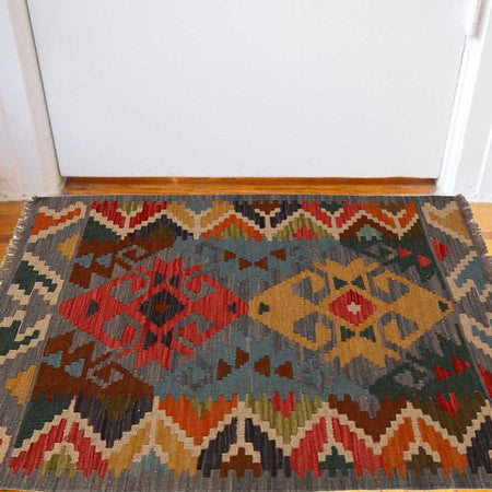 Handmade Vegetable Kilim 2' 2" x 2' 11" (ft) - No. B35118