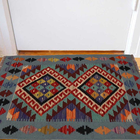 Handmade Vegetable Kelim 1' 10" x 2' 10" (ft) - No. B35125