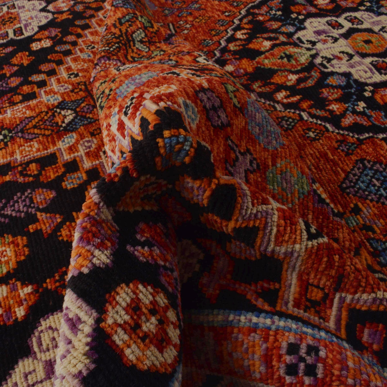 Hand Knotted Sherazi Rug 5' 11" x 7' 8" (ft) - No. G36511