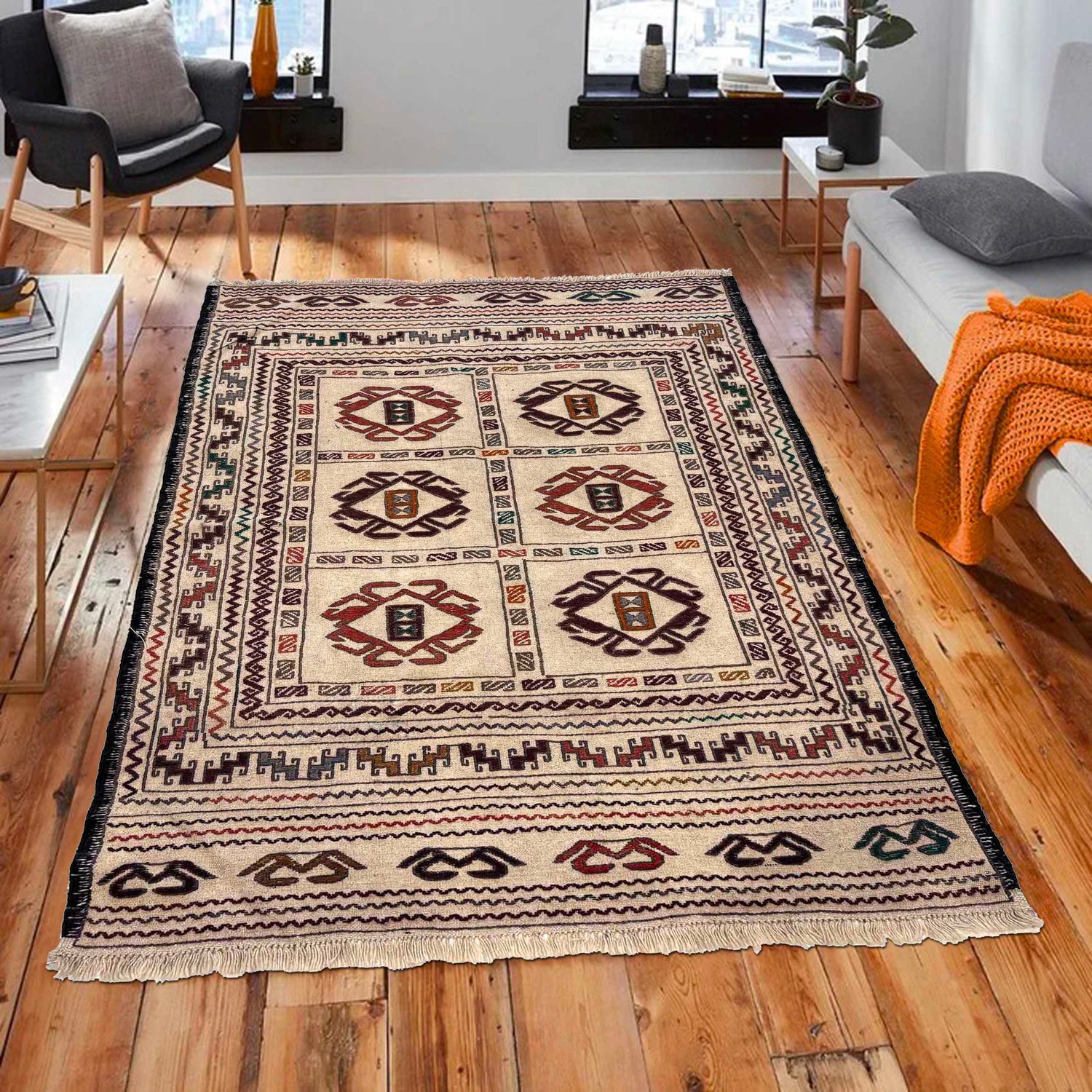 Traditional Soumak Kilim 4' 1" x 5' 9" (ft) - No. G36538