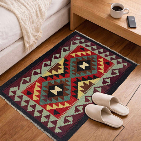 Handmade Vegetable Kelim 2' 0" x 2' 11" (ft) - No. G38852