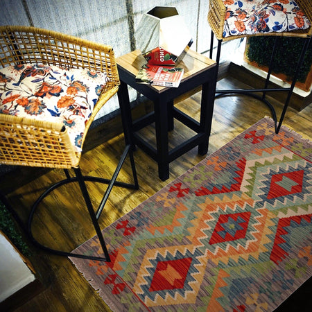 Handmade Vegetable Kilim 2' 9" x 4' 4" (ft) - No. P35852