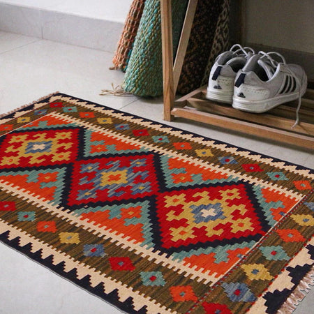 Handmade Vegetable Kilim 2' 0" x 3' 5" (ft) - No. P35992