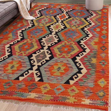 Handmade Vegetable Kilim 4' 3" x 5' 5" (ft) - No. P36112