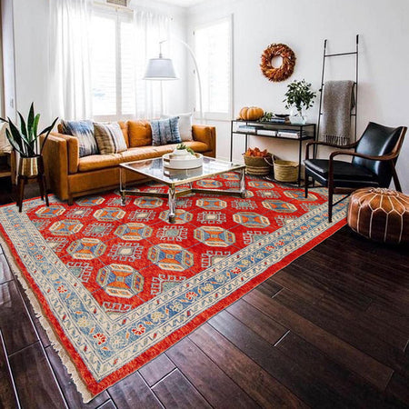 Oriental Bukhara Carpet 5' 10" x 7' 8" (ft) - No. P36354