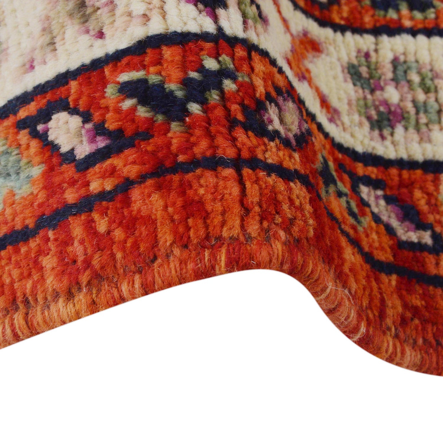 Persian Shirazi Design Rug 5' 1" x 6' 4" (ft) - No. P36361