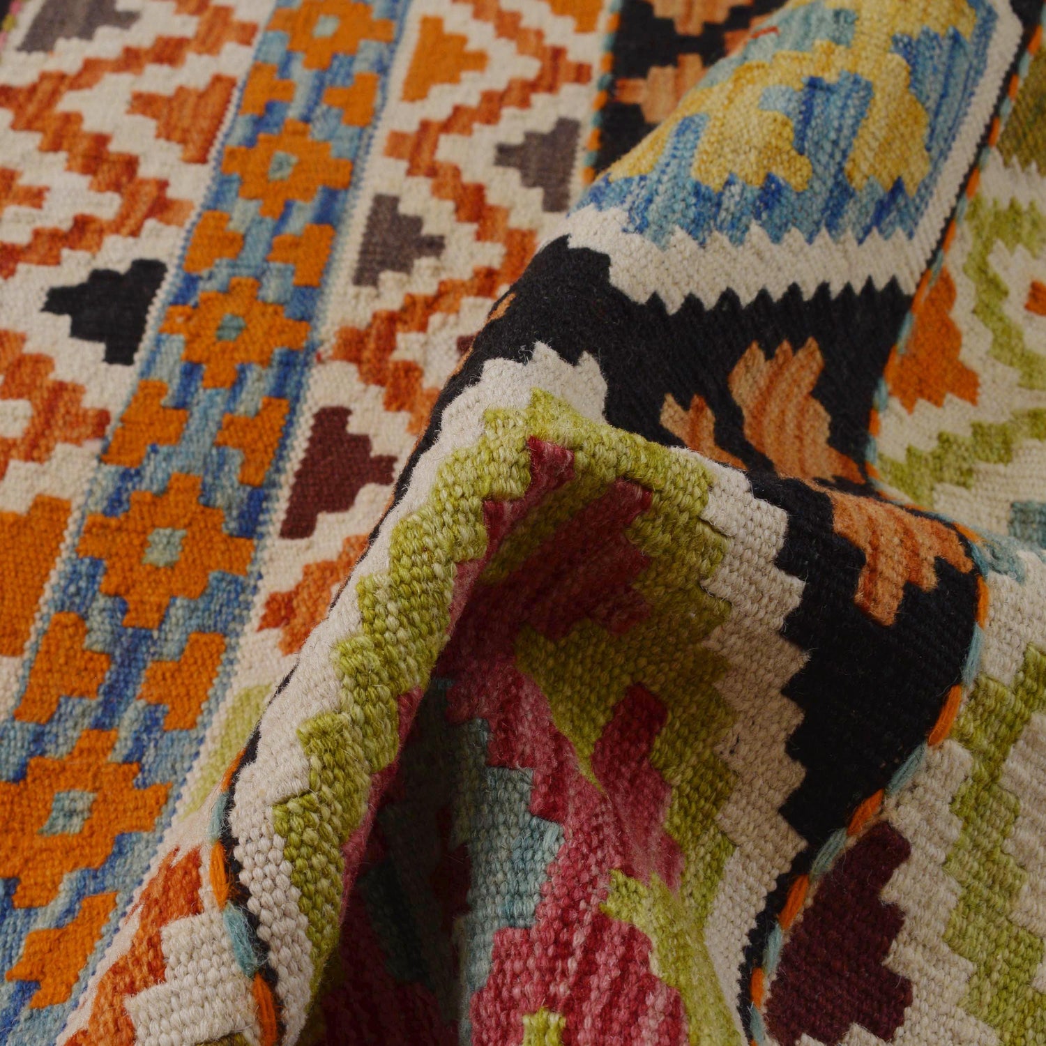 Handmade Vegetable Kilim 5' 11" x 7' 11" (ft) - No. P36364