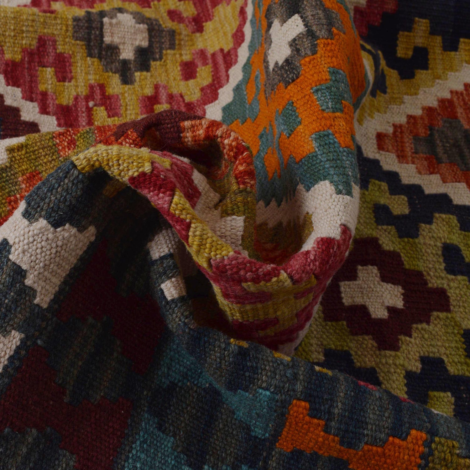 Handmade Vegetable Kilim 4' 1" x 5' 10" (ft) - No. P36469