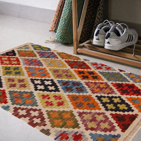 Handmade Vegetable Kilim 2' 0" x 3' 1" (ft) - No. P36476