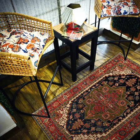 Hand Knotted Persian Design Heriz Rug 4' 0 x 5' 9 (ft) - No. R24373