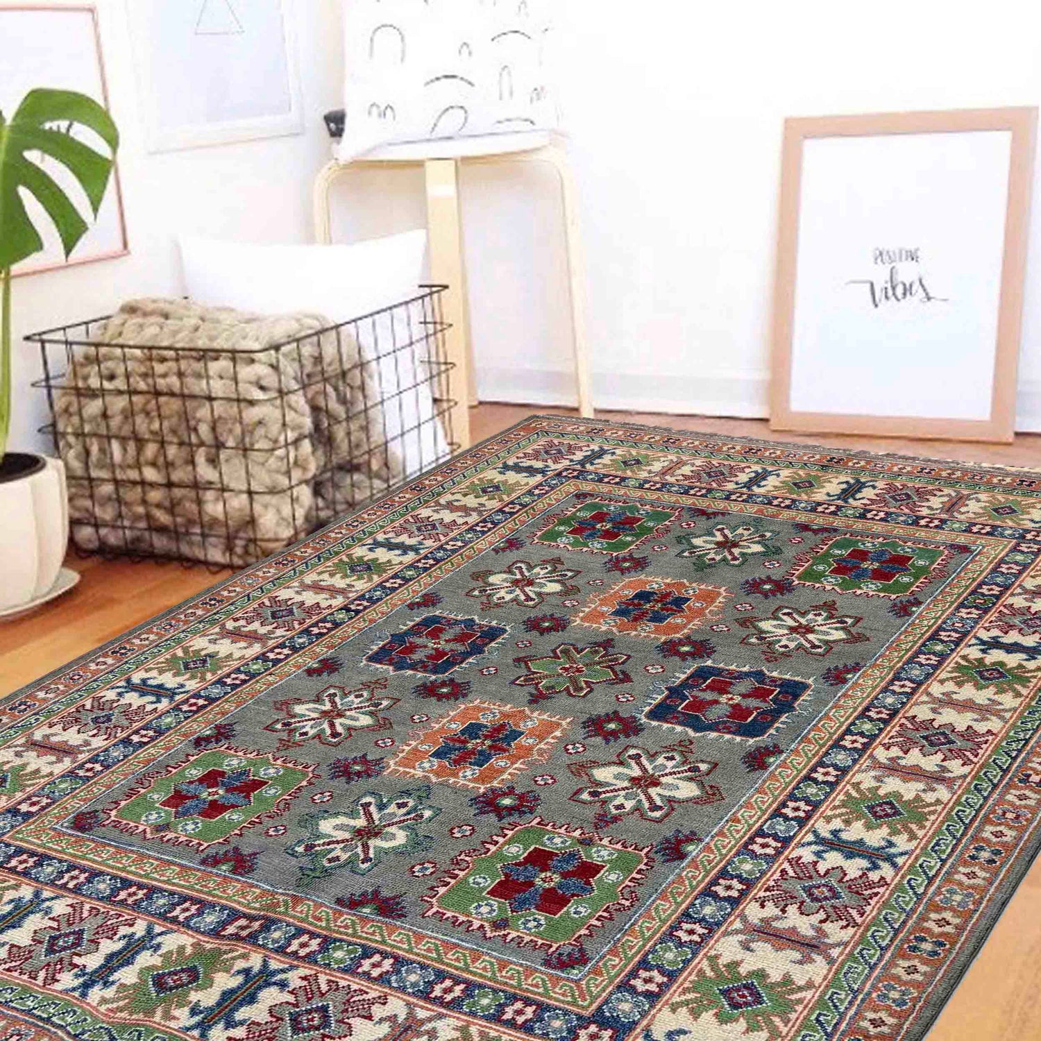 Oriental Kazak Rug 4' 11" x 6' 6" (ft) - No. R37365