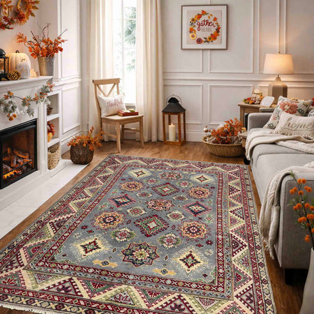 Oriental Kazak Rug 4' 9" x 6' 7" (ft) - No. R37404