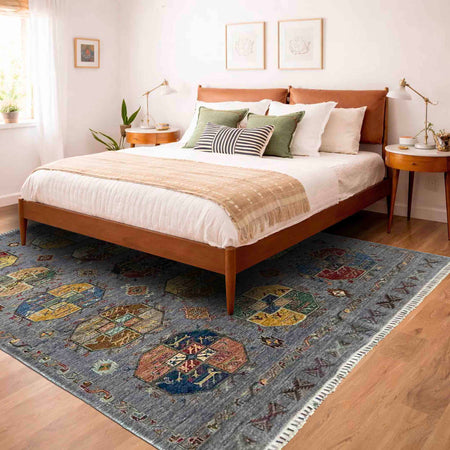 Luxury Waziri Hand-Knotted Rug 5' 9" x 7' 10" (ft) - No. R37463