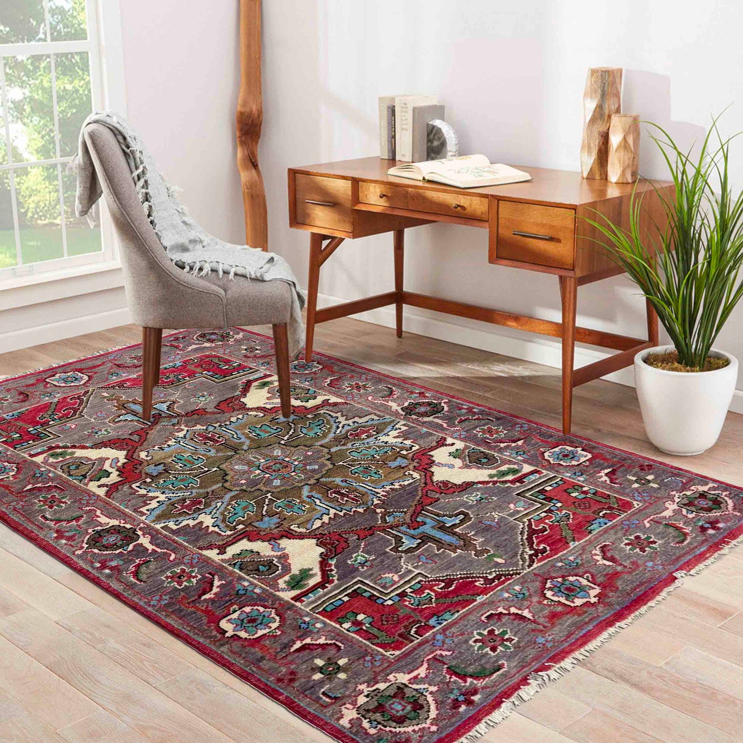 Handmade Persian Design Heriz Rug 2' 7" x 4' 0" (ft) - No. R37500