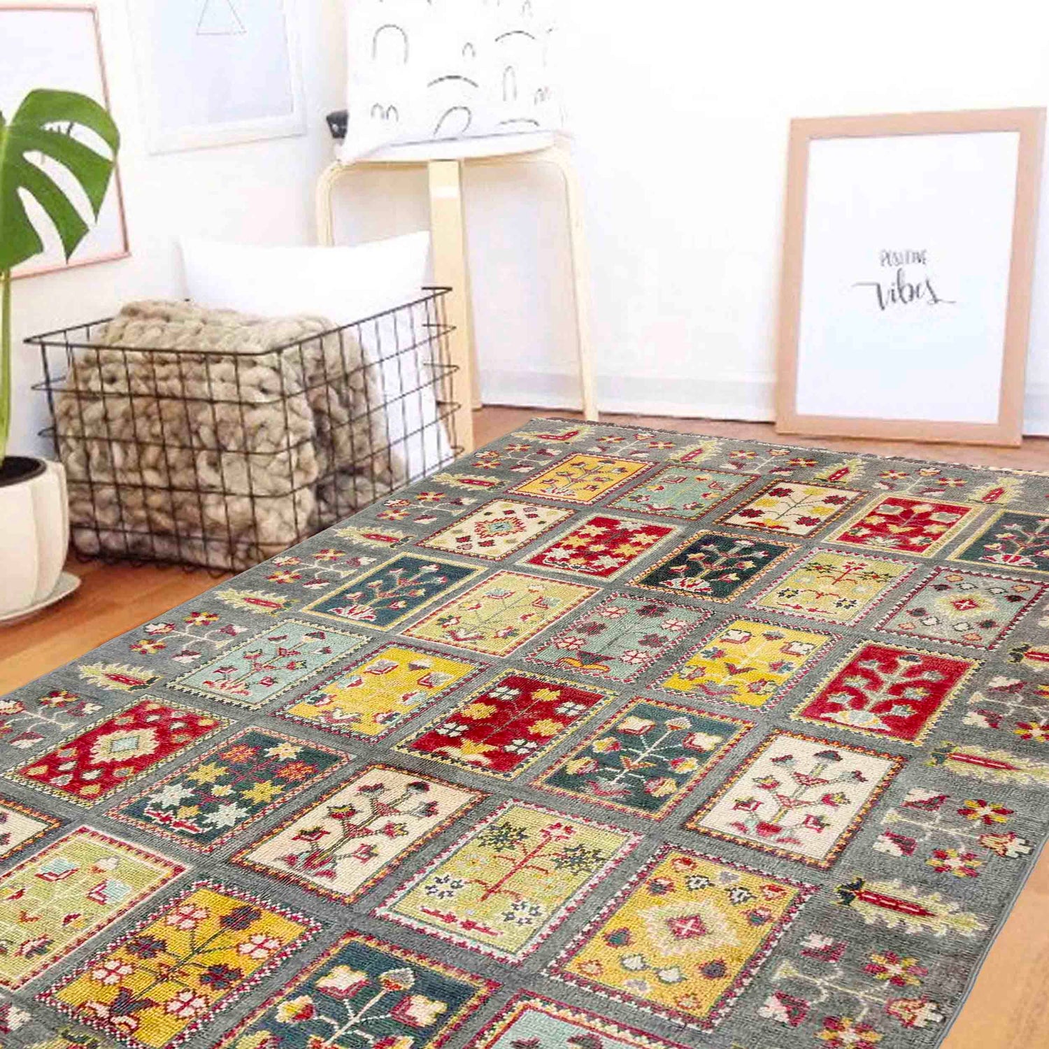 Handmade Bakhtiar Rug 3' 11" x 6' 0" (ft) - No. R37619