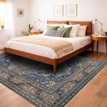 Hand Knotted Persian Design Heriz Rug 6' 0" x 8' 8" (ft) - No. R37648