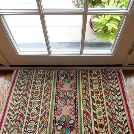 Handmade Gabbeh Qaleen Pakistan 1' 11" x 3' 3" (ft) - No. R37661