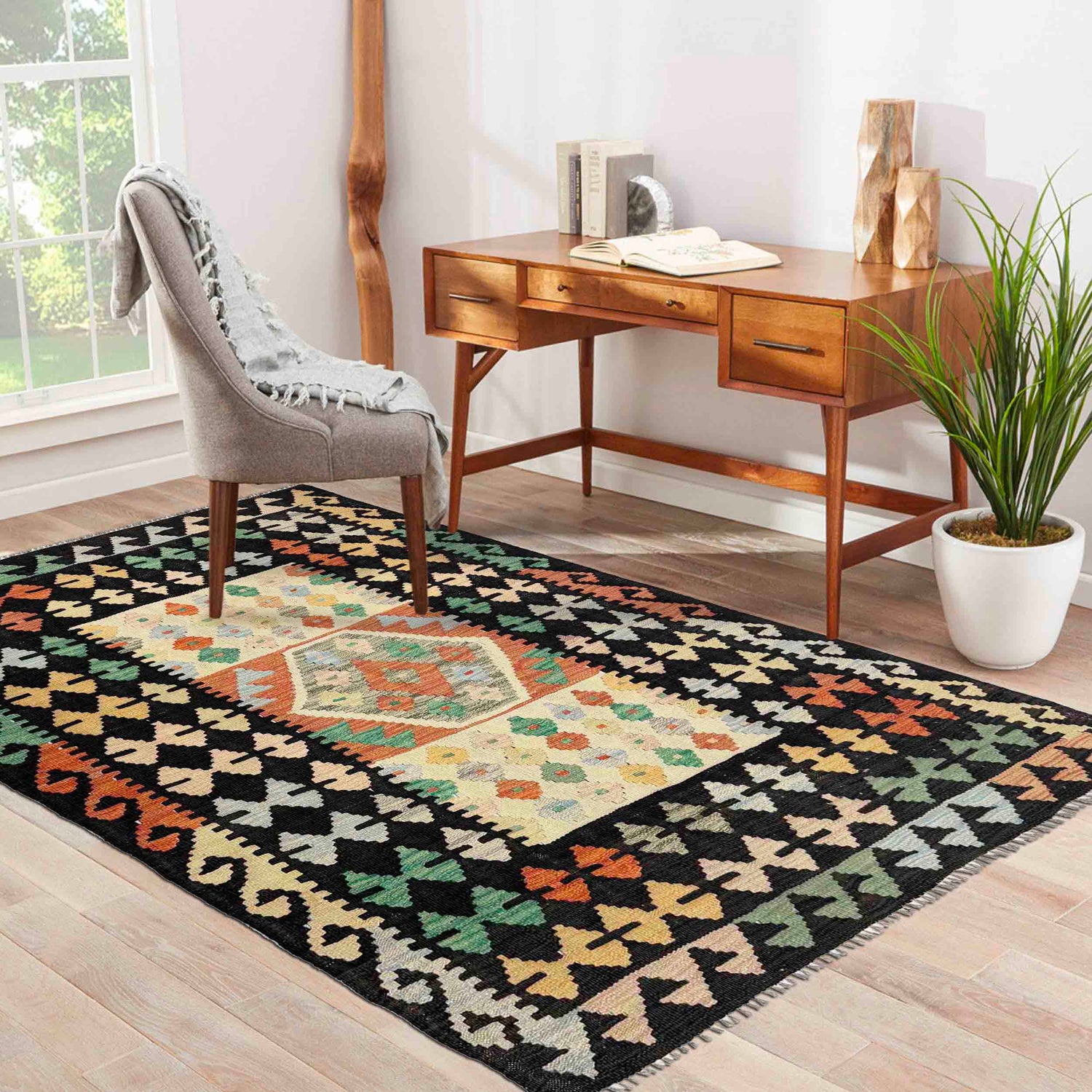 Handmade Vegetable Kilim 3' 6" x 4' 10" (ft) - No. R37907