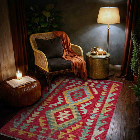 Handmade Vegetable Kilim 2' 3" x 4' 2" (ft) - No. R37923