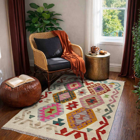 Handmade Vegetable Kilim 2' 7" x 3' 11" (ft) - No. R38327