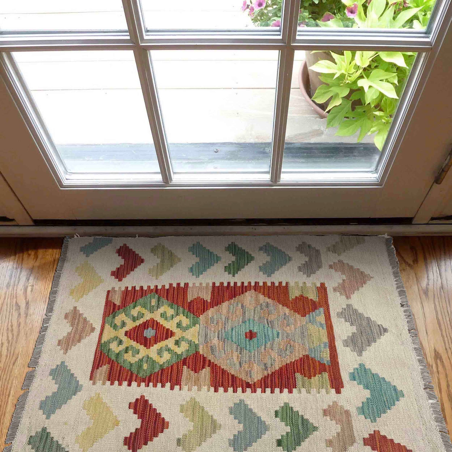Handmade Vegetable Kilim 2' 2" x 3' 3" (ft) - No. R38392