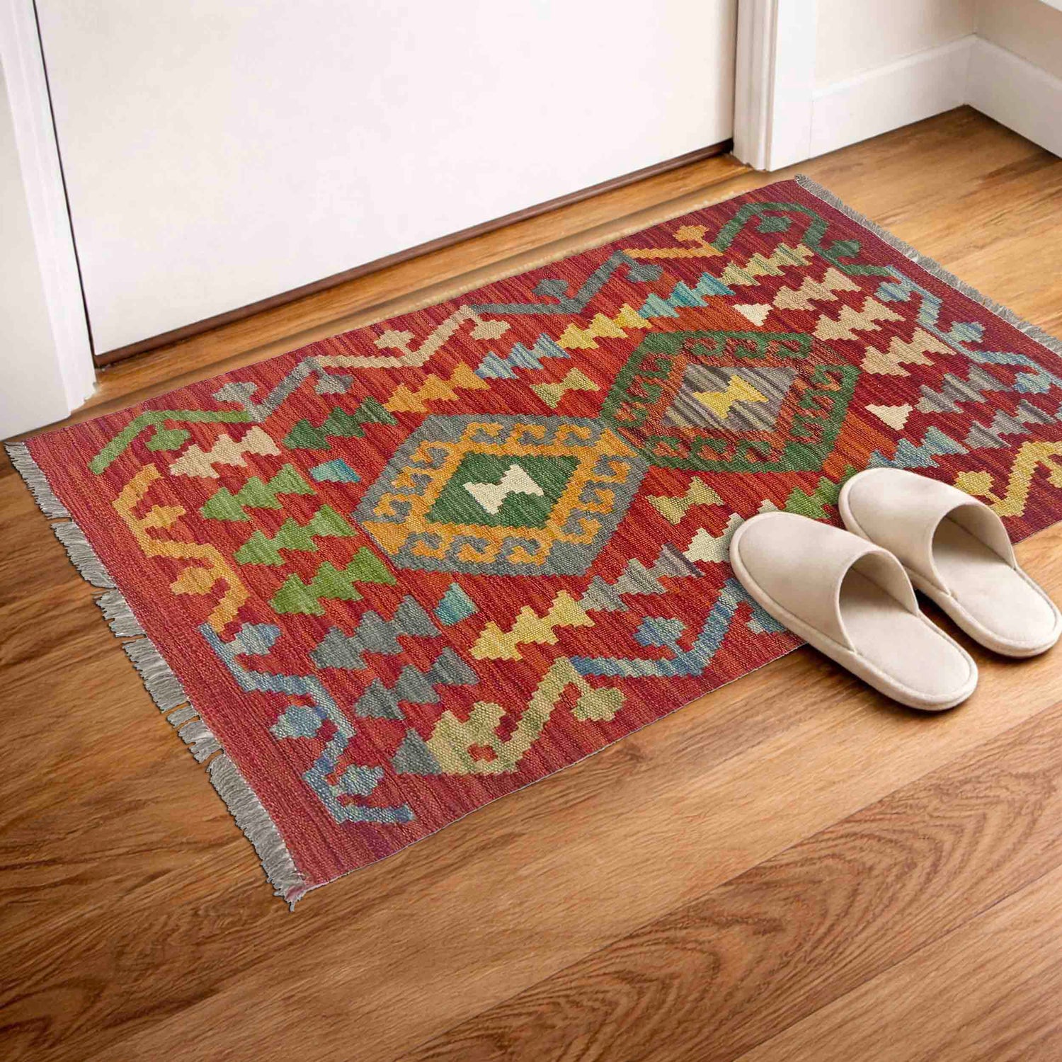 Handmade Vegetable Kilim 1' 10" x 3' 3" (ft) - No. R38399