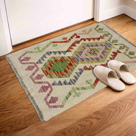 Handmade Vegetable Kilim 2' 0" x 2' 8" (ft) - No. R38770