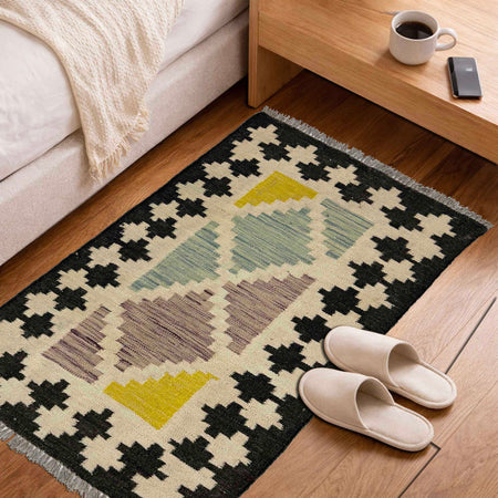 Handmade Vegetable Kilim 2' 0" x 3' 2" (ft) - No. R38975