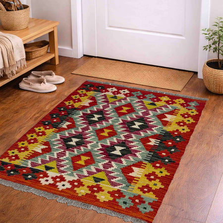 Handmade Vegetable Kilim 2' 4" x 2' 9" (ft) - No. R39060