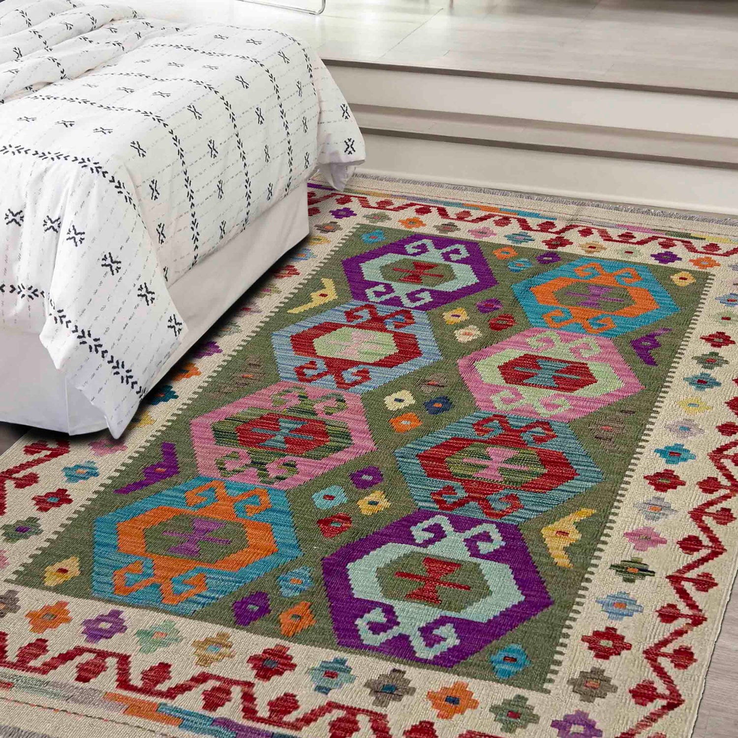 Handmade Vegetable Kilim 4' 0" x 5' 6" (ft) - No. R39651