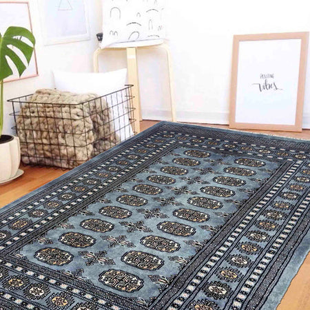 Oriental Bukhara Carpet 4' 8" x 6' 5" (ft) - No. R39840