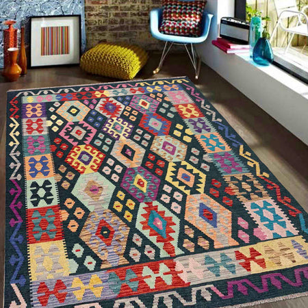 Handmade Vegetable Kilim 5' 2" x 6' 3" (ft) - No. R39899