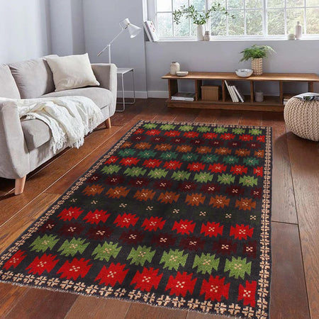 Traditional Baloch Carpet 4' 1" x 6' 5" (ft) - No. W29016