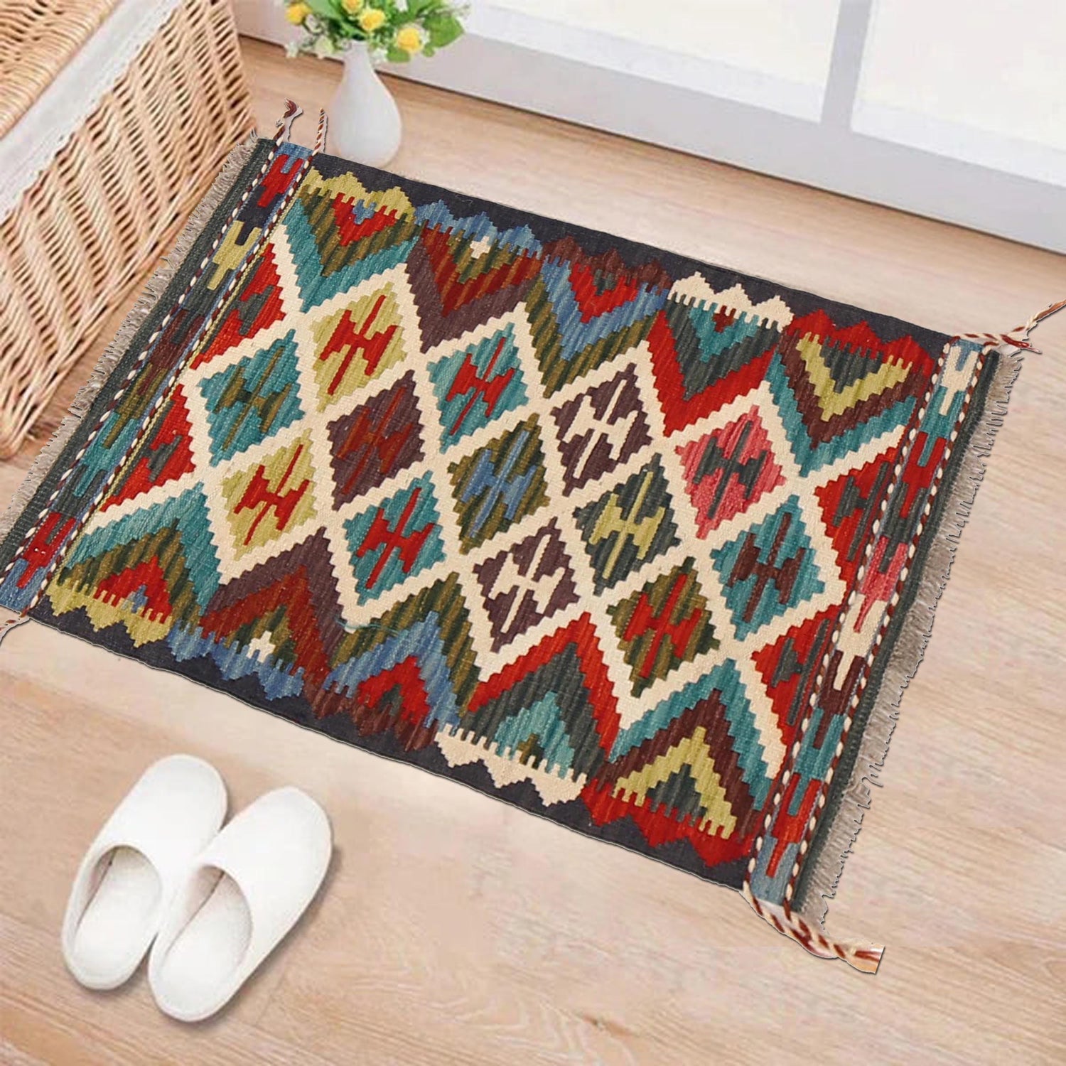 Handmade Vegetable Kilim 1' 10" x 2' 10" (ft) - No. W30318