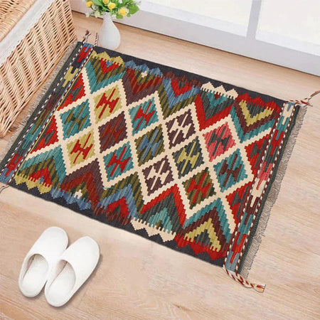 Handmade Vegetable Kilim 1' 10" x 2' 10" (ft) - No. W30318