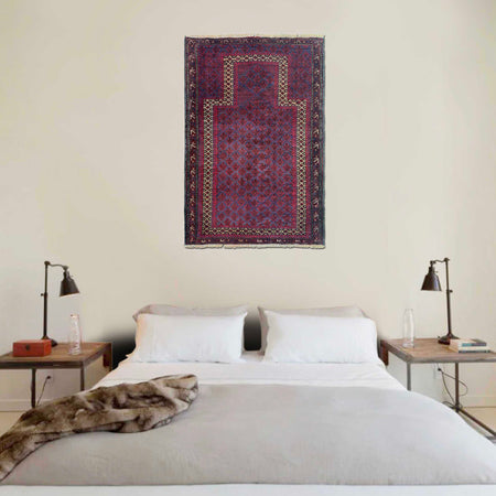 Fine Quality Prayer Rug 3' 3" x 4' 6" (ft) - No. W36700