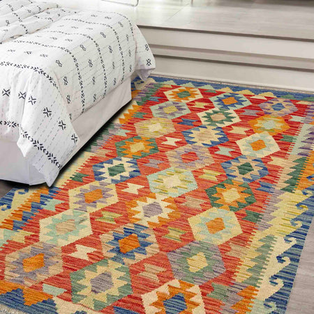 Handmade Vegetable Kelim 4' 0" x 5' 10" (ft) - No. Y39181