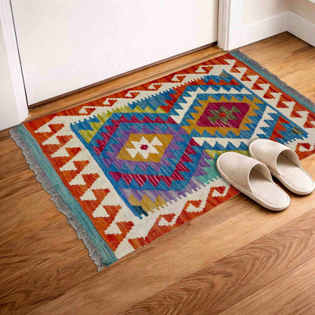 Handmade Vegetable Kilim 2' 2" x 2' 7" (ft) - No. Y39271