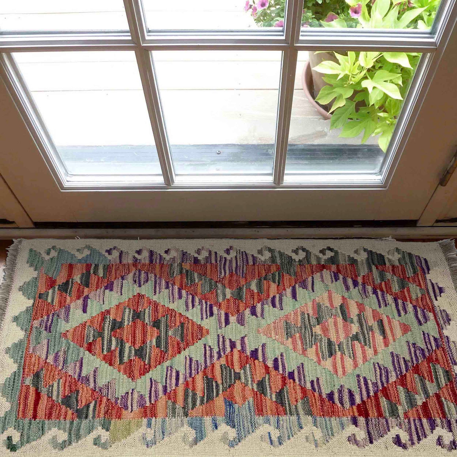 Handmade Vegetable Kilim 1' 10" x 3' 6" (ft) - No. Y39406
