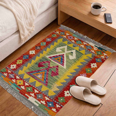 Handmade Vegetable Kilim 1' 11" x 2' 11" (ft) - No. Y39410