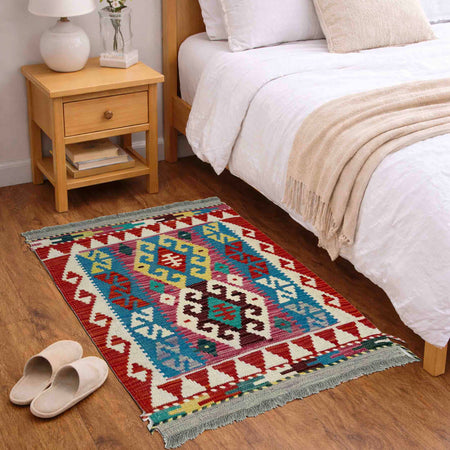 Handmade Vegetable Kelim 2' 2" x 2' 7" (ft) - No. Y39420