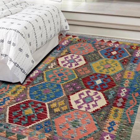 Handmade Vegetable Kelim 4' 0" x 5' 3" (ft) - No. Y39667