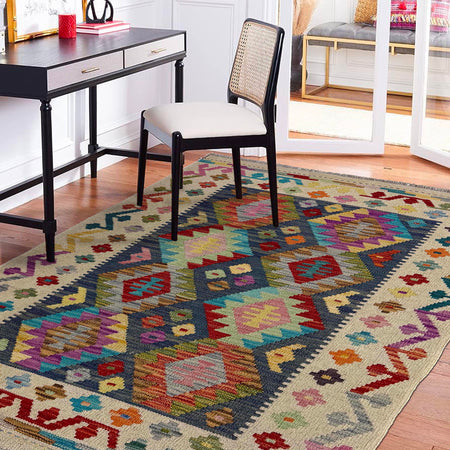 Handmade Vegetable Kilim 3' 5" x 4' 10" (ft) - No. Y39679